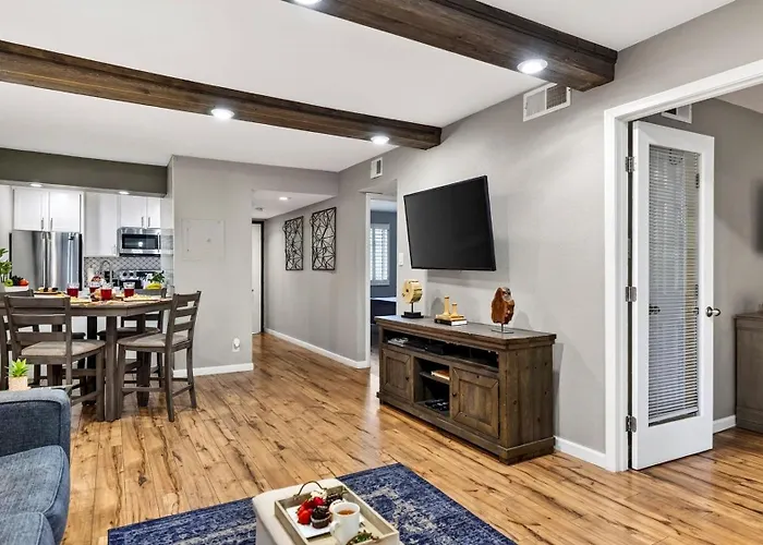 Apartment Camelback By Avantstay *