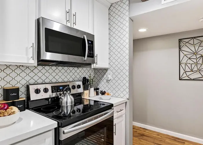 Apartment Camelback By Avantstay